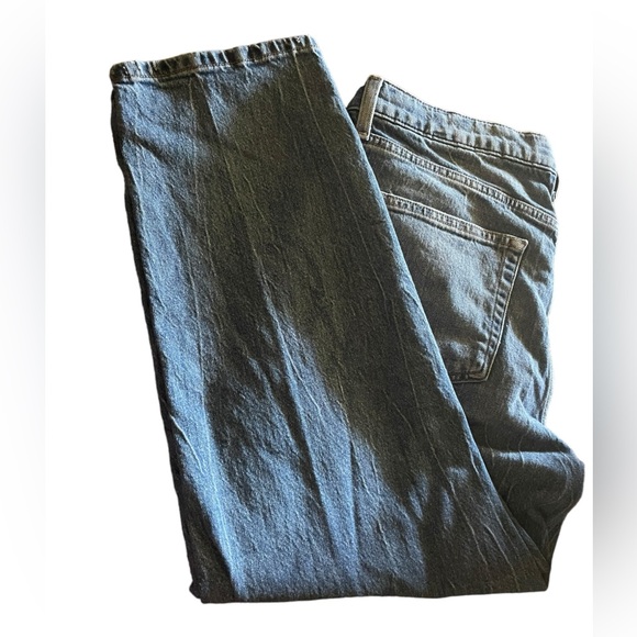 LUCKY brand boy mid rise relaxed straight distressed women’s jeans EUC - Picture 3 of 12